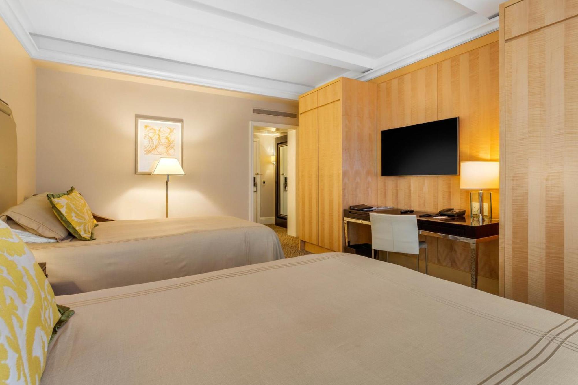 Premier City View – 2 Double Beds