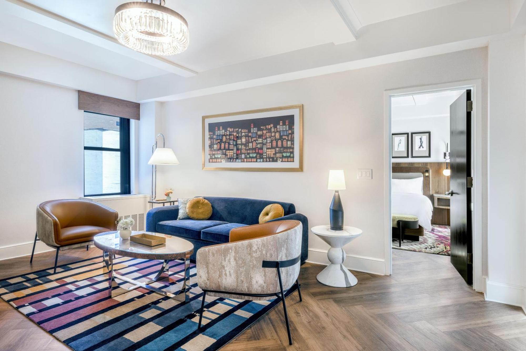 One-Bedroom King Suite