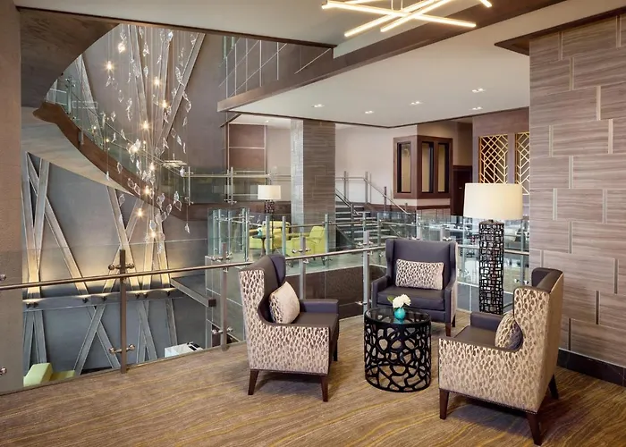 Pet Friendly hotel: Hotel Indigo Flushing - Laguardia