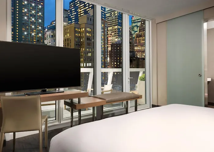4 star hotel: Ac Hotel By Marriott New York Times Square