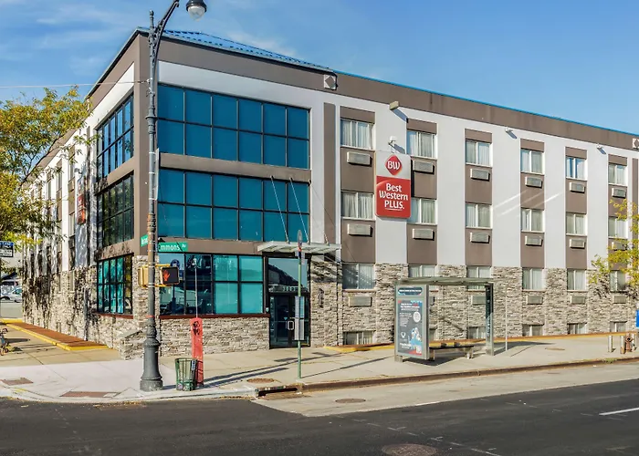 Golf hotel: Best Western Plus Brooklyn Bay Hotel