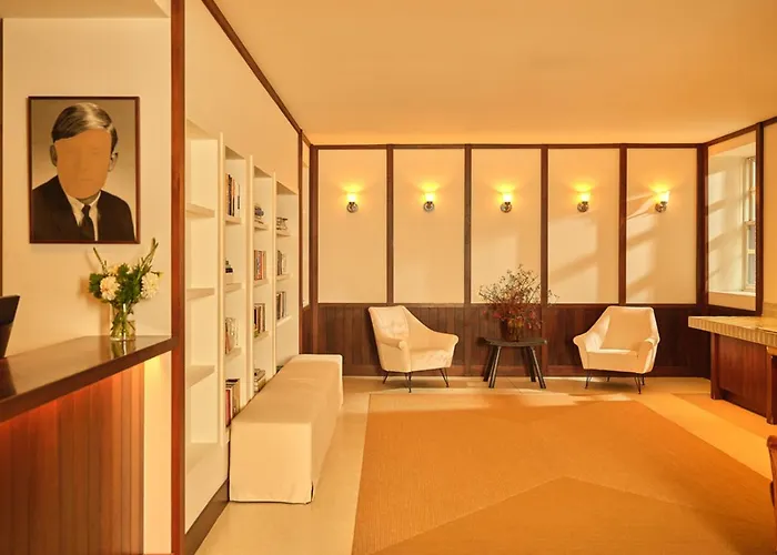 Beach hotel: The Jane Hotel